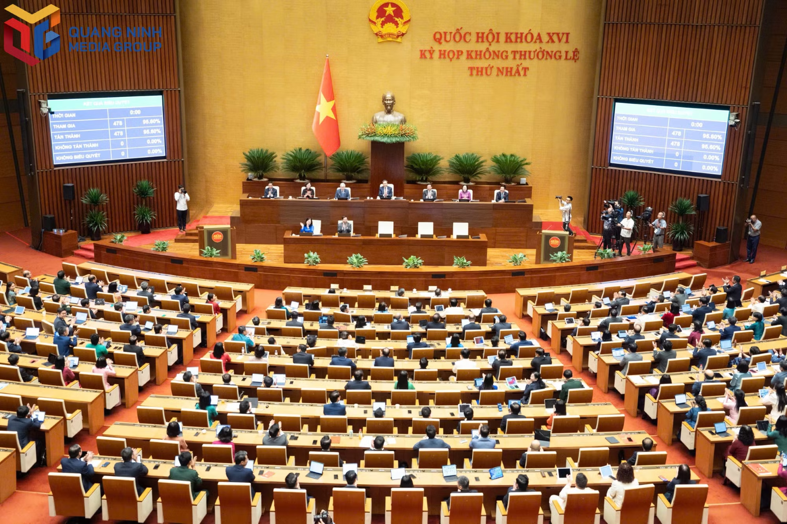 Quốc hội thông qua Nghị quyết về việc thành lập thành phố Quảng Ninh
